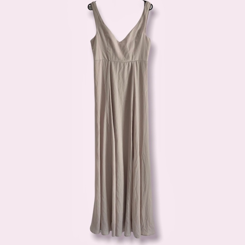Show me your Mumu sleeveless grey maxi dress. V back size medium